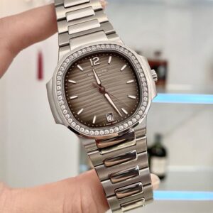Nautilus 7118 Lady 3KF SS Gray Dial 324 SC