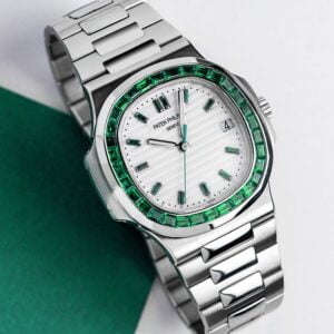 Nautilus 5711 GRF SS White Dial Green Diamond Bezel 324 SC