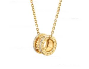 B.zero1 Rock Necklace with 18kt Yellow Gold Pendant with Studded Spiral Pave Diamonds on the Edges