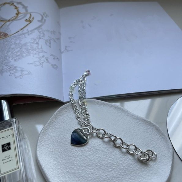 Fake Return To Tiffany Sterling Silver Ladies Elegant Single Heart Tag Pendant Link Bracelet Review - Image 3