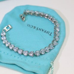 Fake Tiffany Heart Shape Full Diamond V Gold Material Bracelet For Ladies Hot Selling USA