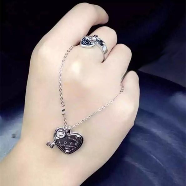 Knockoff Return To Tiffany Love Heart Tag Key Pendant Necklace Fashion Jewelry Women Gift GRP08990