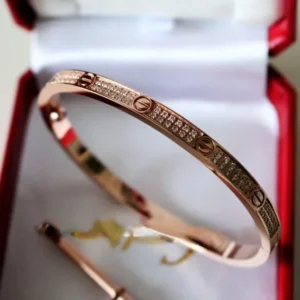 New Cartier Love Bracelet SM Pink Gold With Diamonds N6710717
