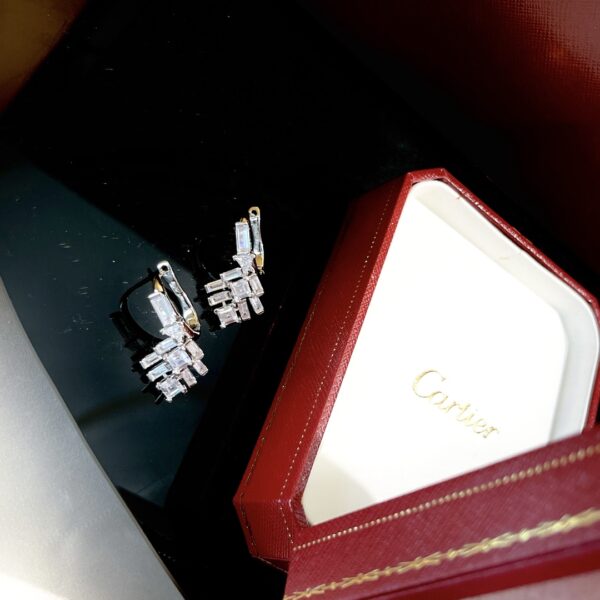 Reflection de Cartier Earrings White Gold With Diamonds - Image 3