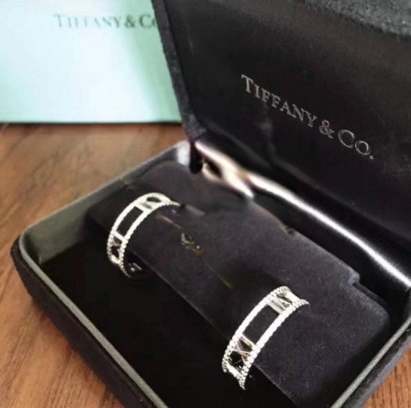 Tiffany Atlas Hollow Sterling Silver Hoop Earrings Studded Crystals Wedding Gift For Lady Price Malaysia - Image 2