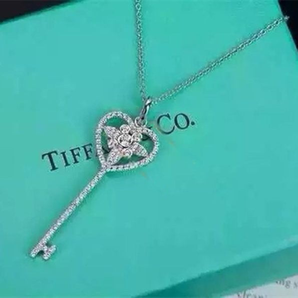 Tiffany Keys Ornate Heart Key Pendant Necklace Sterling Silver Wholesale Women's Day - Image 4