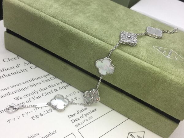 Van Cleef & Arpels Vintage Alhambra Bracelet 5 Motifs Mother-of-pearl Diamond - Image 7