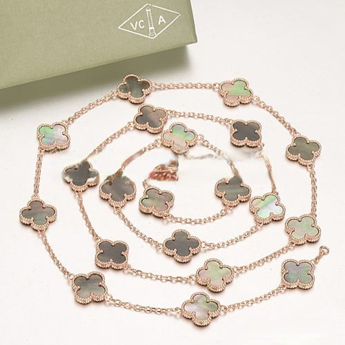 Van Cleef & Arpels Vintage Alhambra Necklace Pink Gold 20 Motifs With Gray Mother Of Pearl - Image 4