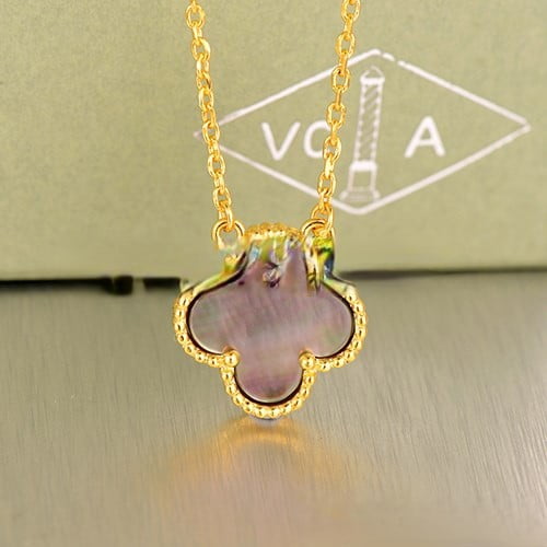 Van Cleef & Arpels Vintage Alhambra Pendant Yellow Gold Colorful Mother Of Pearl 15mm - Image 4