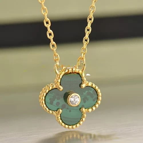 Van Cleef & Arpels Vintage Alhambra Pendant Yellow Gold With Malachite Mother Of Pearl Round Diamonds - Image 3