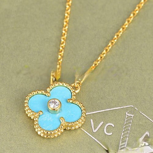 Van Cleef & Arpels Vintage Alhambra Pendant Yellow Gold With Turquoise Mother Of Pearl Round Diamonds - Image 3