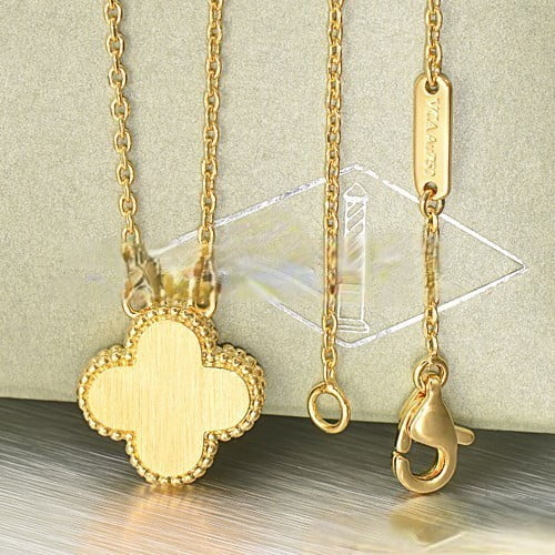 Van Cleef & Arpels Vintage Alhambra Pendant Yellow Gold With White Mother Of Pearl Round Diamonds - Image 4