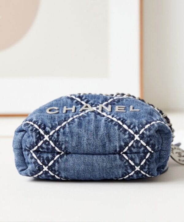 Chanel 22 Mini Handbag AS3980 Blue - Image 7