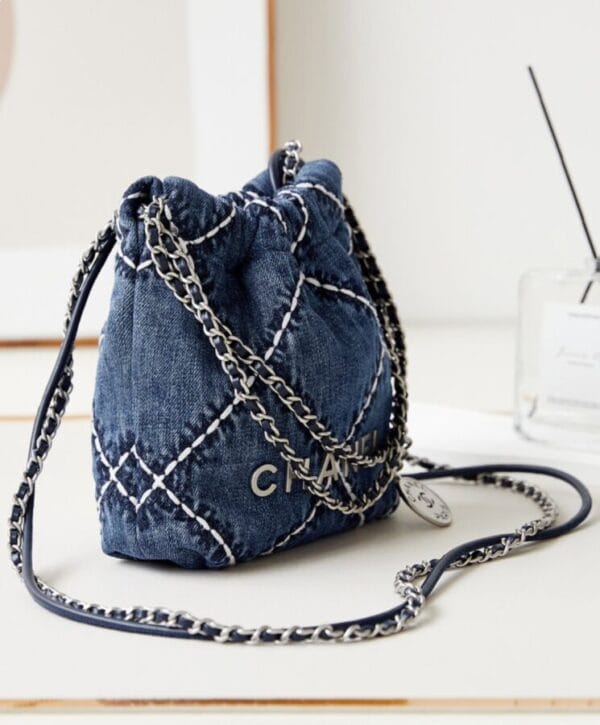 Chanel 22 Mini Handbag AS3980 Blue - Image 4