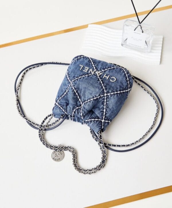 Chanel 22 Mini Handbag AS3980 Blue - Image 3