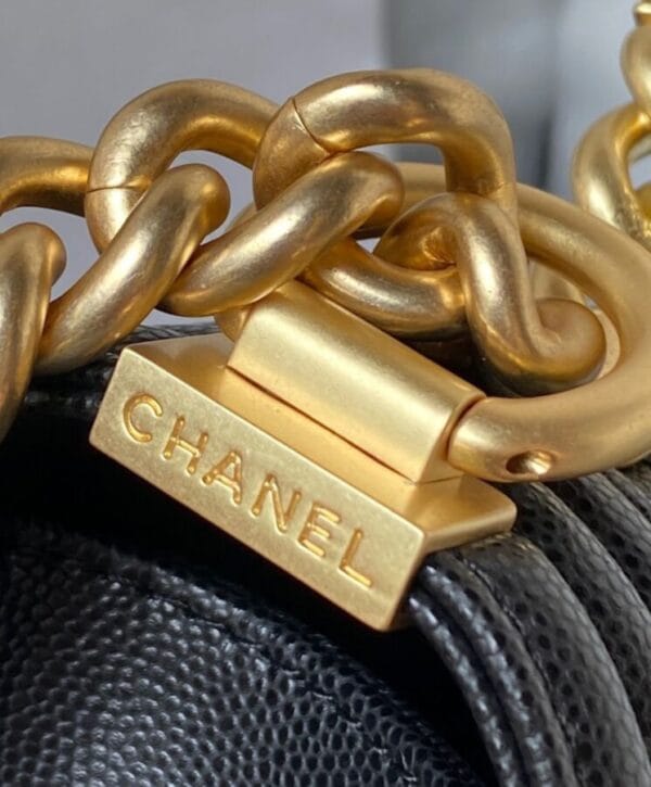 Chanel Boy Chanel Handbag With Handle A94805 Black - Image 6
