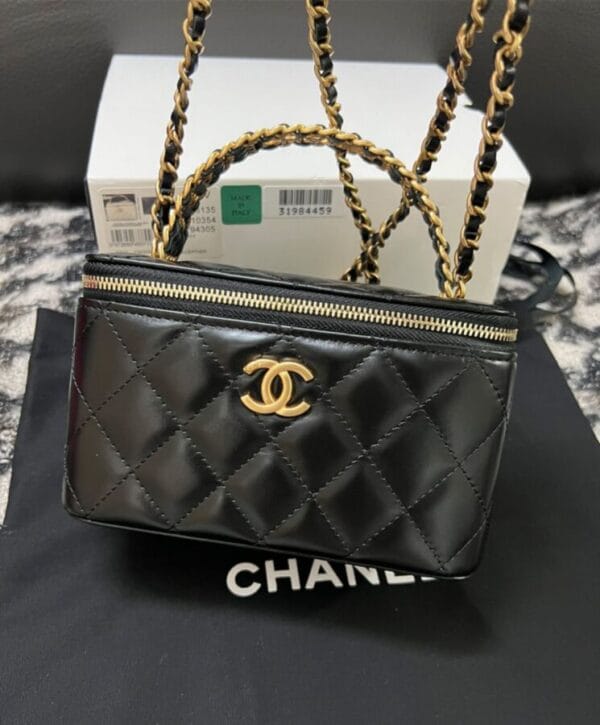 Chanel Chain Makeup Bag AP3012 Black - Image 4