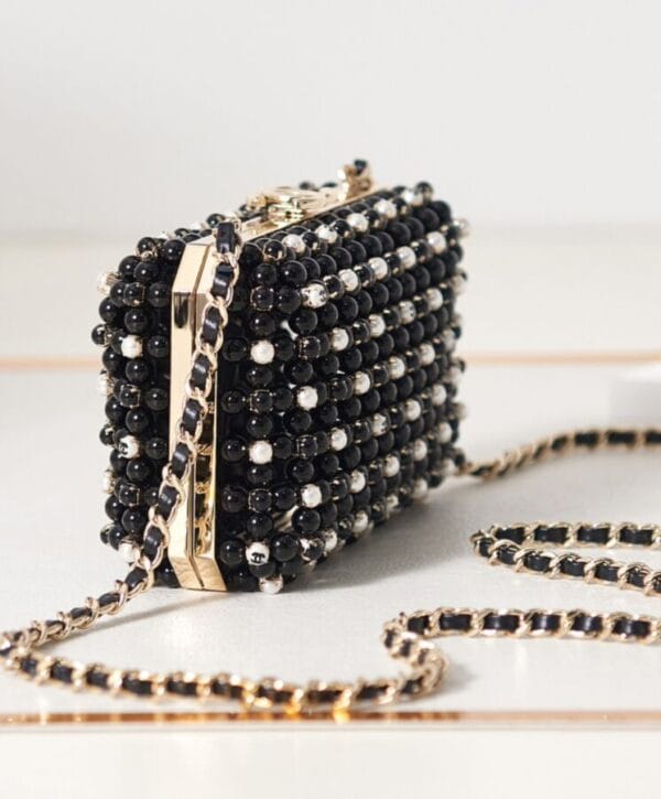 Chanel Evening Bag AS3771 - Image 4