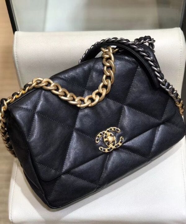 Chanel Flap Bag AS1161 - Image 3