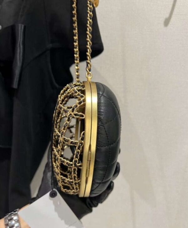 Chanel Heart Minaudiere AS4027 Black - Image 2
