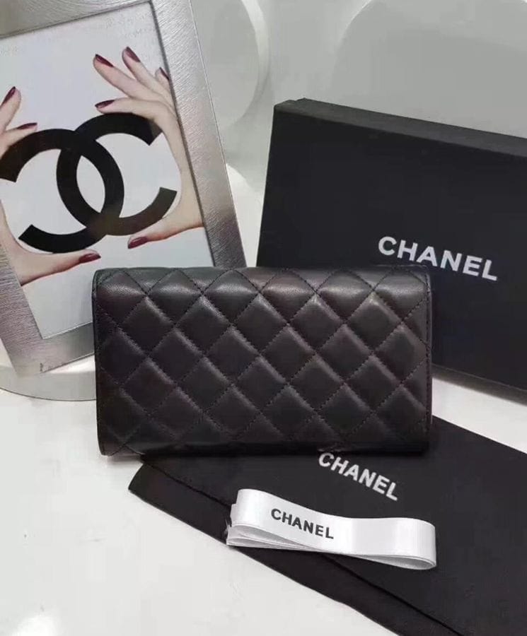 Chanel Rectangle Quilted Wallet in Lambskin Black - Image 4