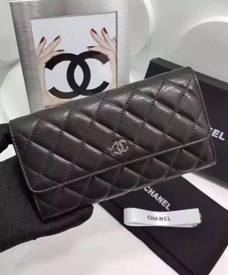 Chanel Rectangle Quilted Wallet in Lambskin Black - Image 3