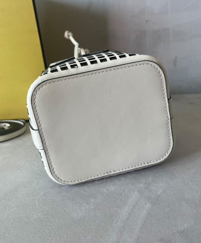 Fendi Mon Tresor 8BS010 Cream - Image 9