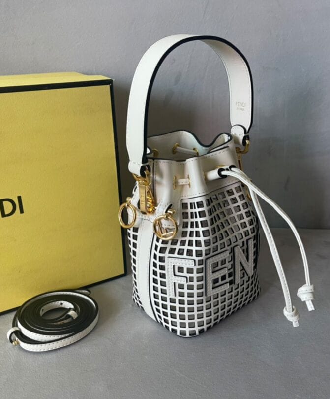 Fendi Mon Tresor 8BS010 Cream - Image 4