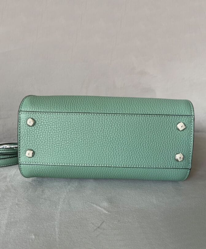 Fendi Peekaboo ISeeU Small 8BN327 - Image 8
