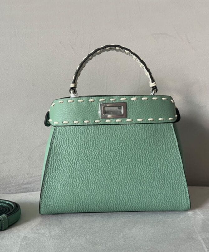 Fendi Peekaboo ISeeU Small 8BN327 - Image 5