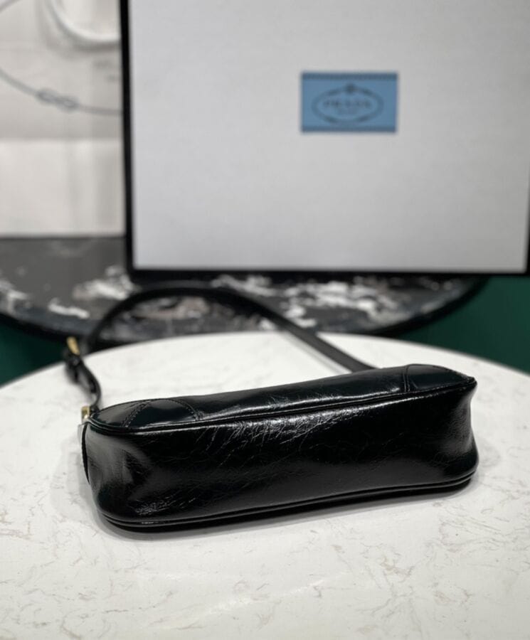 Prada Re-Edition 2002 Small Leather Shoulder Bag 1BC201 Black - Image 4