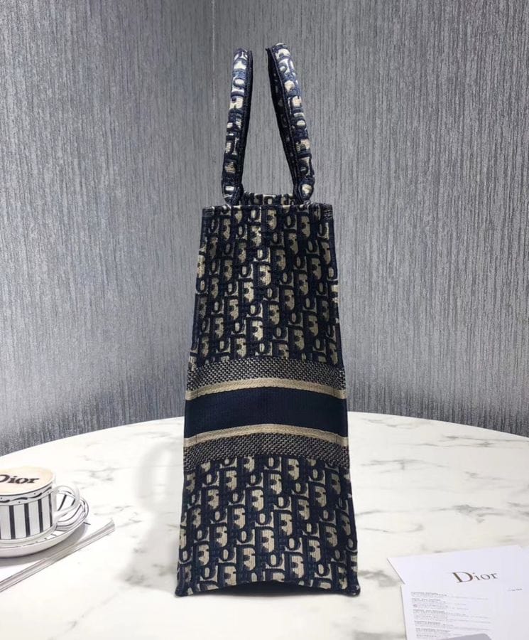 Dior Book Tote bag M1286 Dark Blue - Image 4