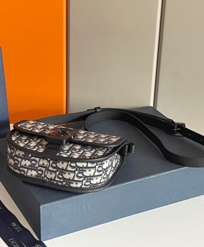 Dior Gallop Messenger Bag Dark Blue - Image 4