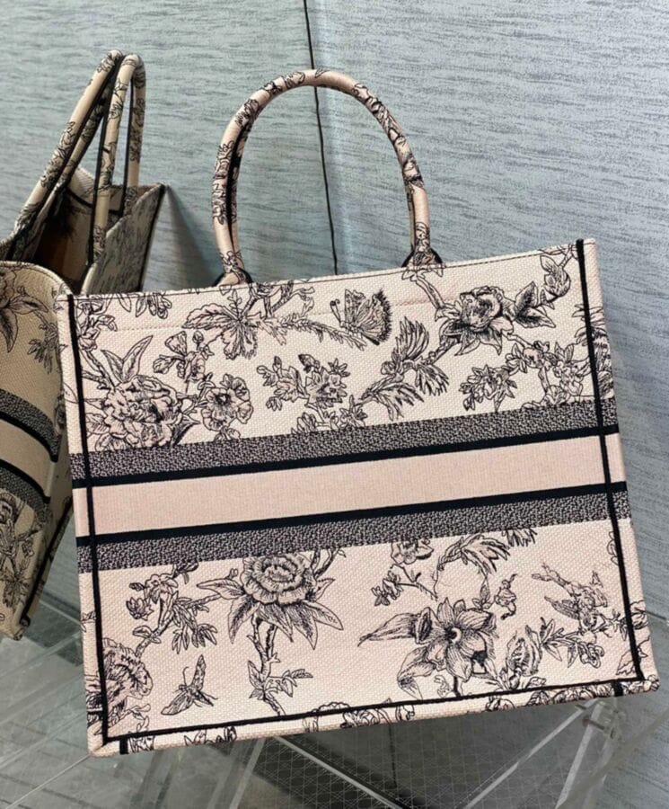 Dior Large Dior Book Tote Apricot - Image 2