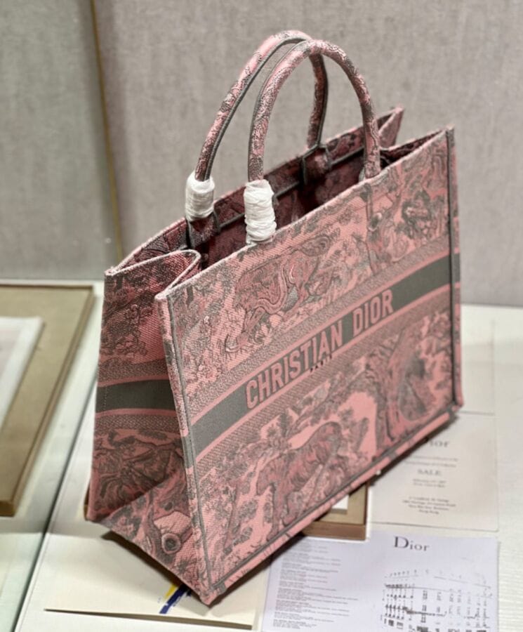 Dior Large Dior Book Tote Pink - Image 2