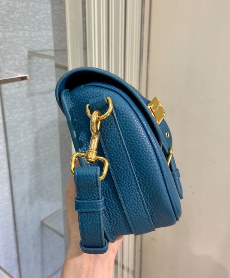 Dior Medium Dior Bobby Bag - Image 2