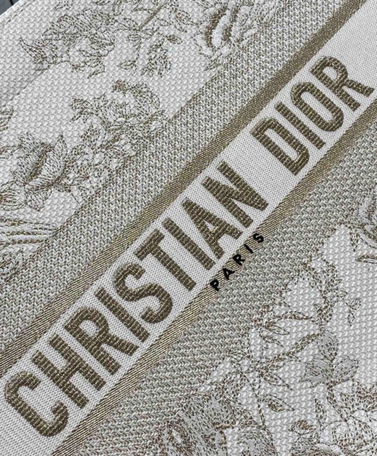 Dior Medium Dior Book Tote - Image 5