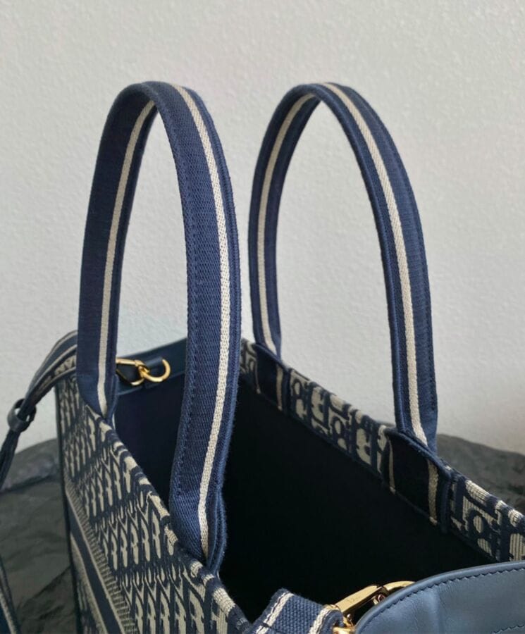 Dior Medium Dior Book Tote Dark Blue - Image 2