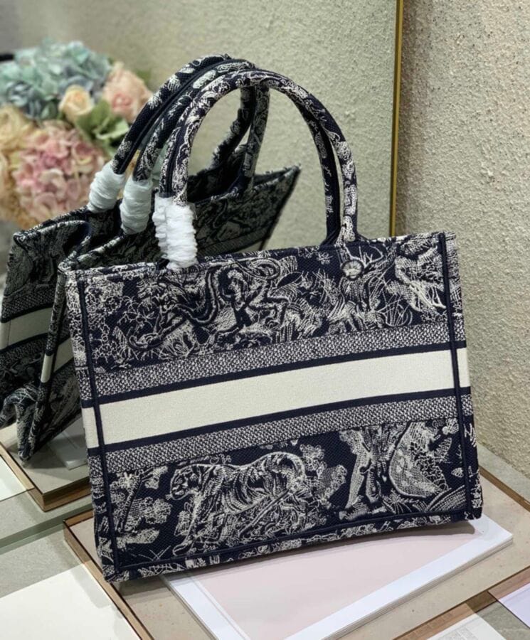 Dior Medium Dior Book Tote Dark Blue - Image 6