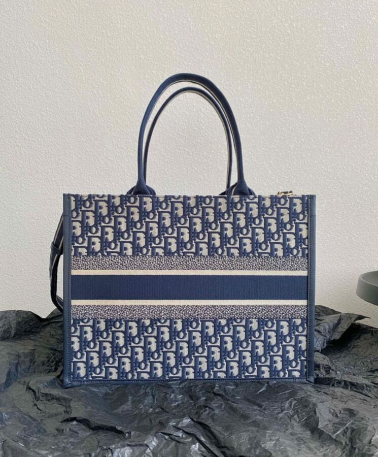 Dior Medium Dior Book Tote Dark Blue - Image 4