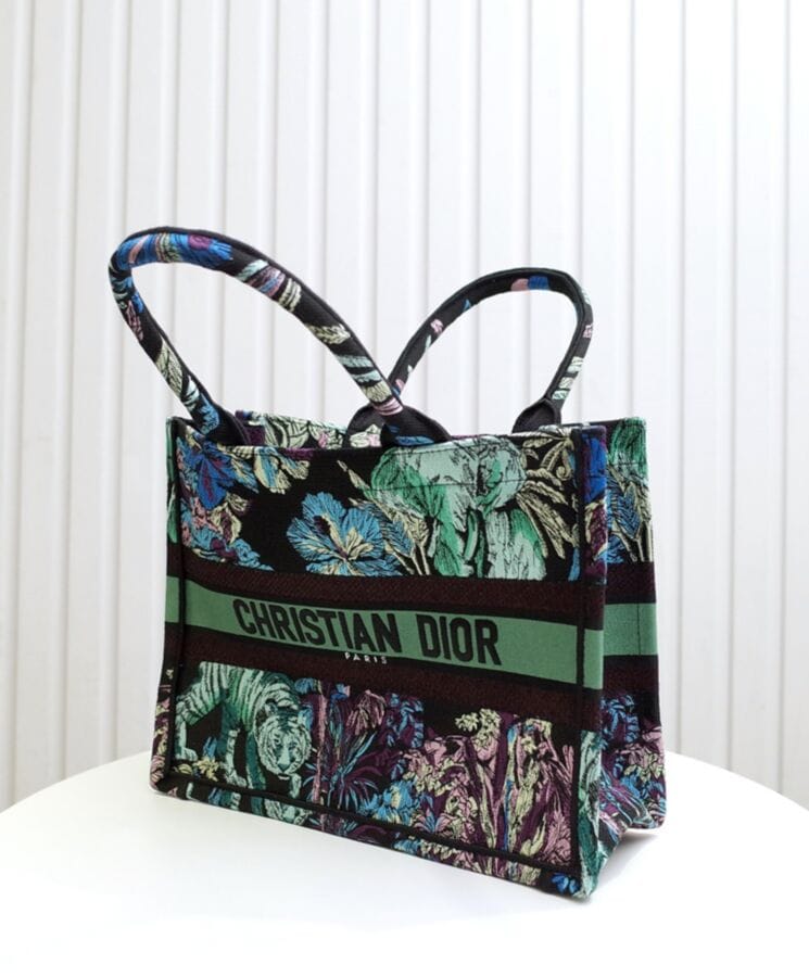 Dior Medium Dior Book Tote Green - Image 2