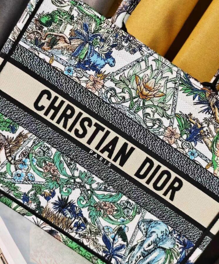 Dior Medium Dior Book Tote Green - Image 6