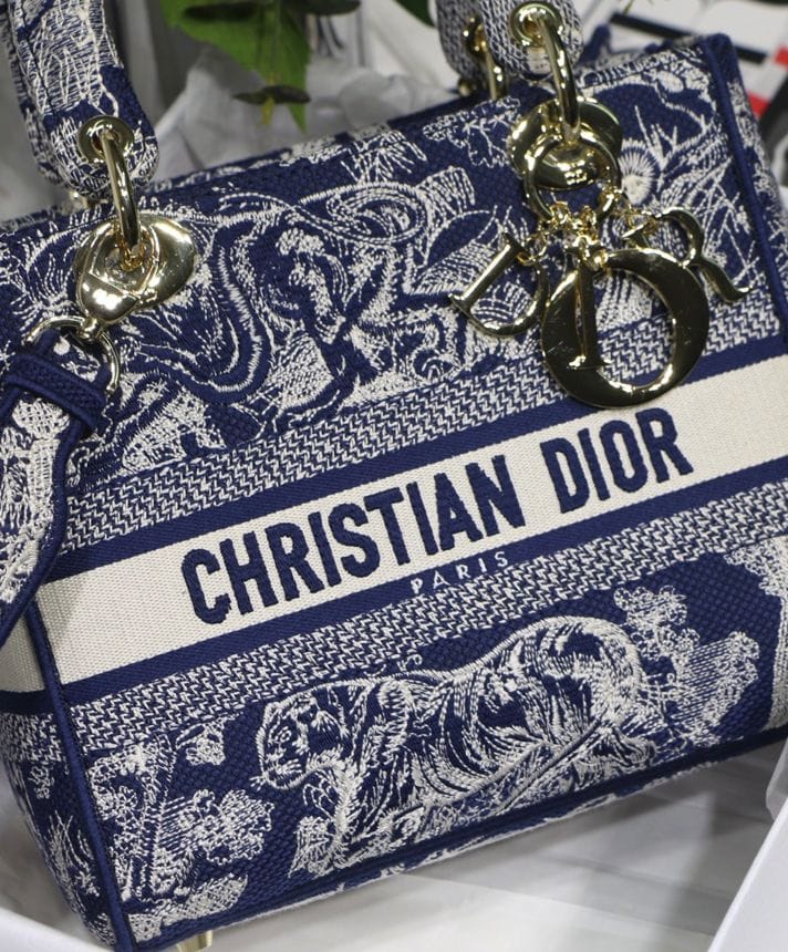 Dior Medium Lady D-Lite Bag - Image 5