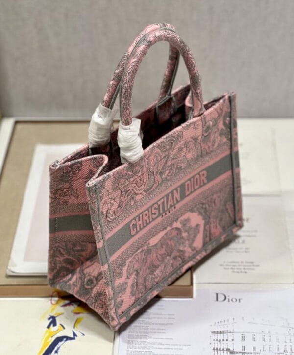 Dior Small Dior Book Tote Pink - Image 4