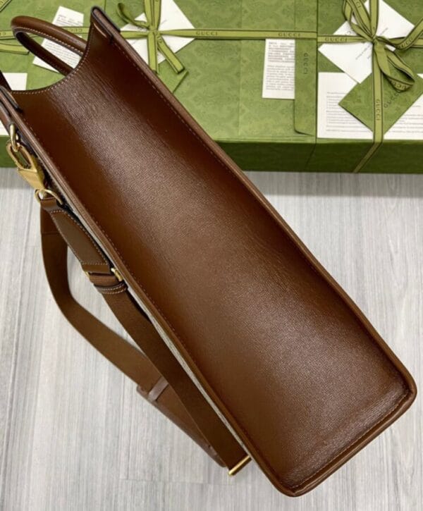 Gucci Medium Tote With Interlocking G 674155 Coffee - Image 3