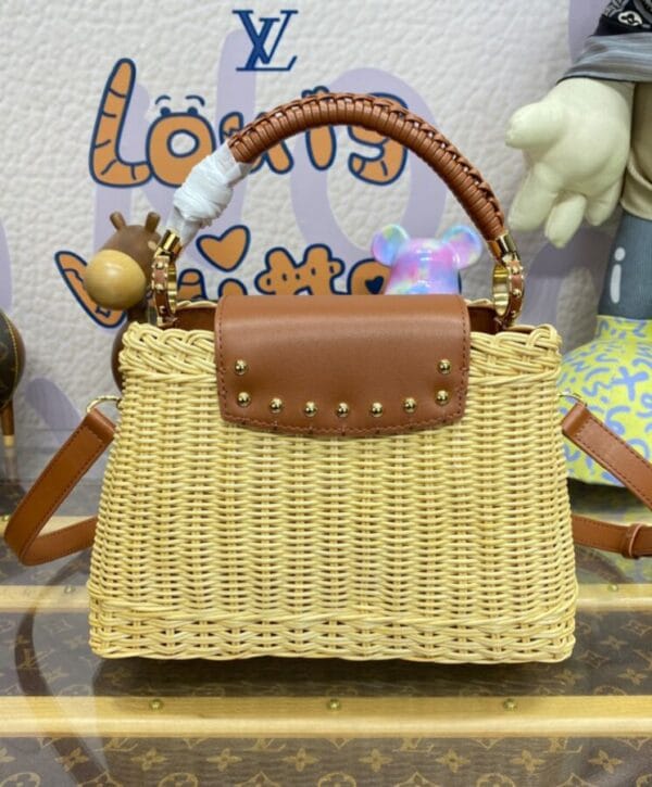 Louis Vuitton Capucines BB M22173 Apricot - Image 2