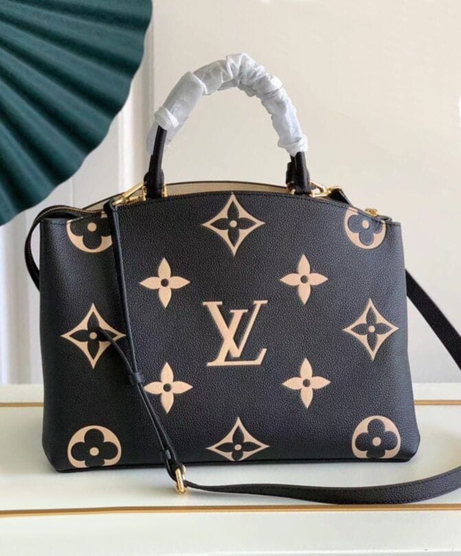 Louis Vuitton Grand Palais M45842 Black - Image 2