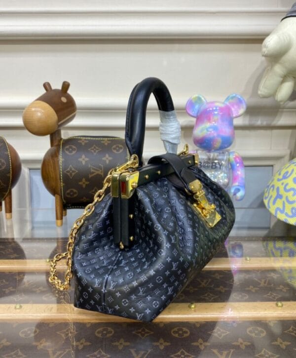 Louis Vuitton Monogram Clutch M22326 M22327 - Image 3
