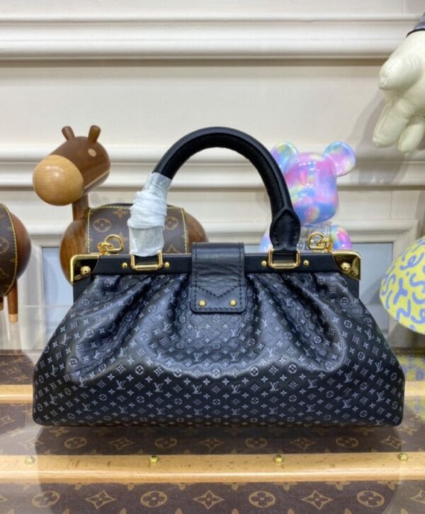 Louis Vuitton Monogram Clutch M22326 M22327 - Image 2