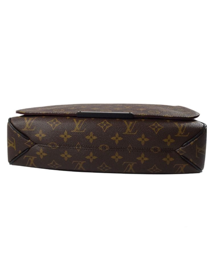 Louis Vuitton Monogram District M40934 Brown - Image 4